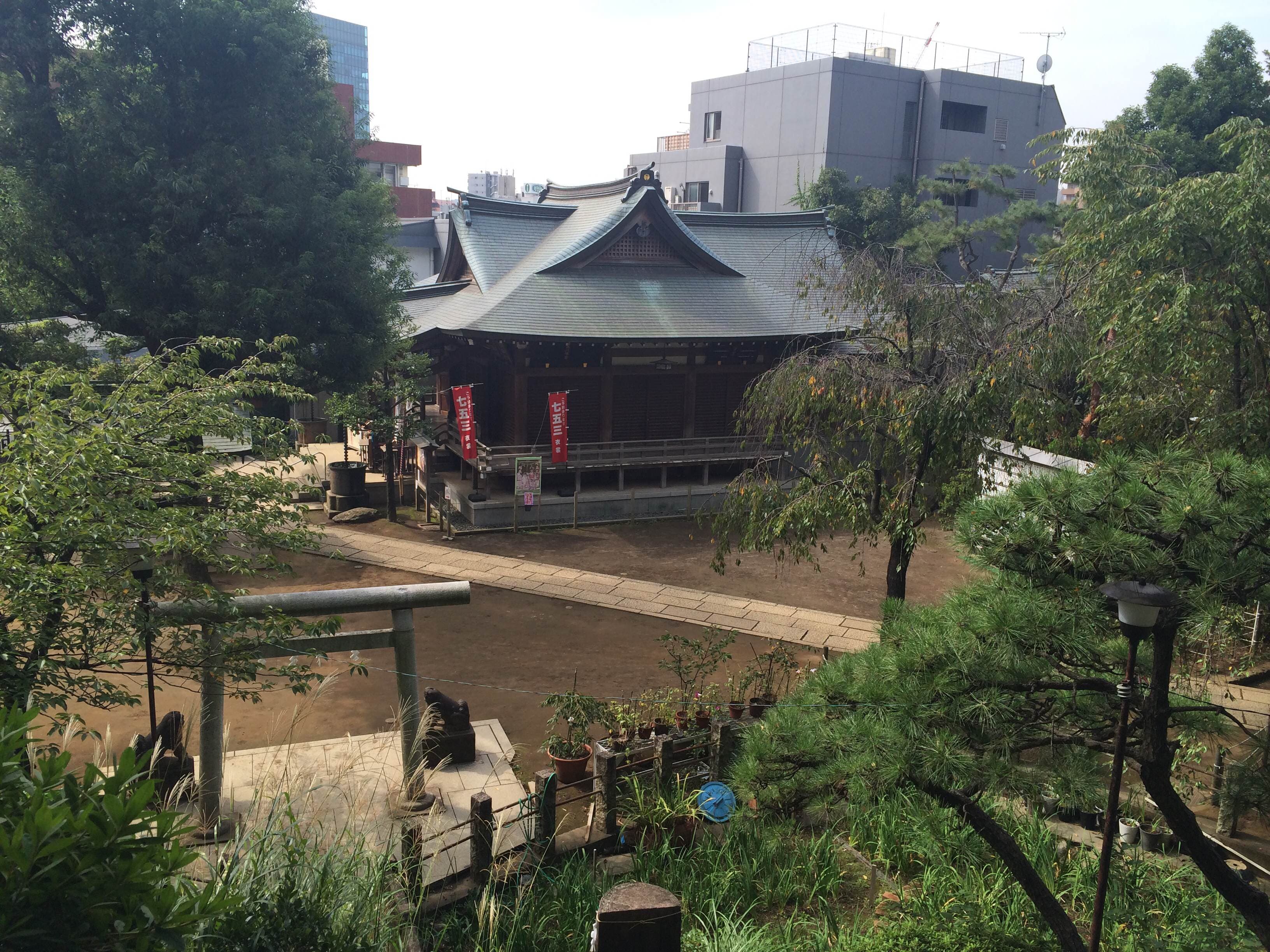 鳩森八幡神社